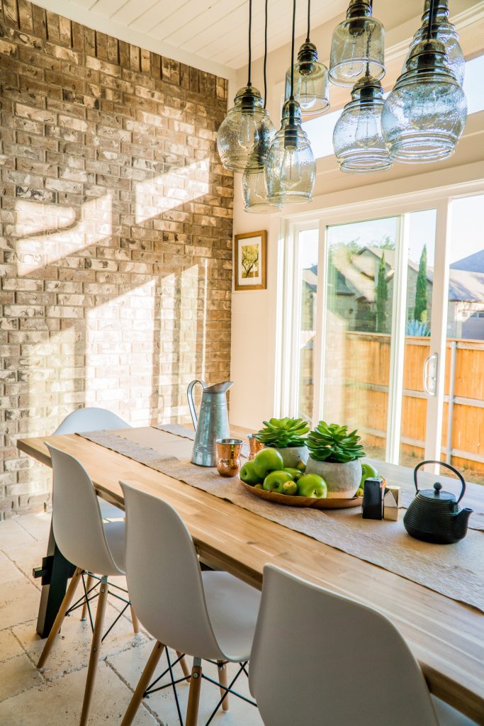 Kitchen table with black tea pot
