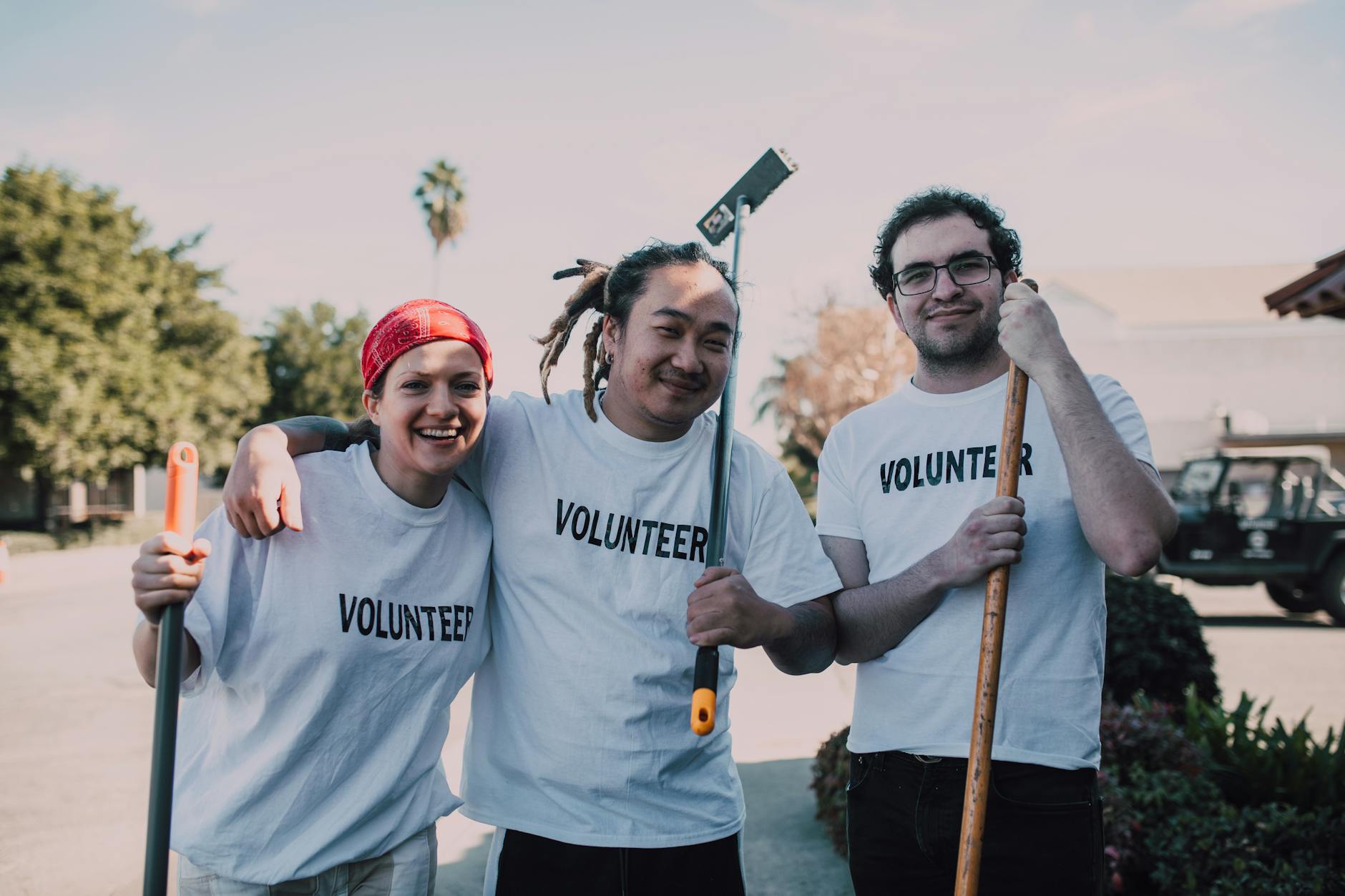 volunteer people wearing white shirts